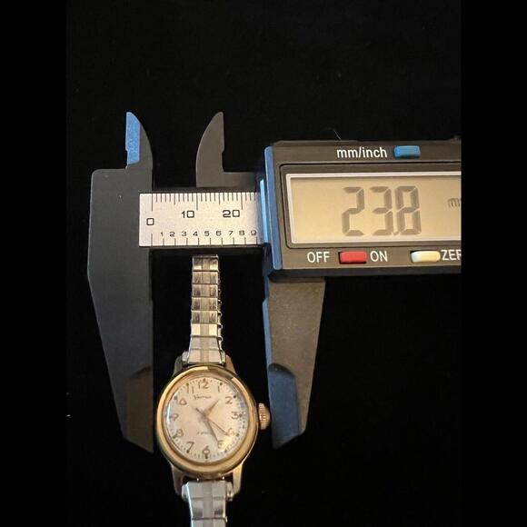 Vintage Vantage Ladies 21mm 17 Jewel Manual NOT Running - Picture 4 of 5